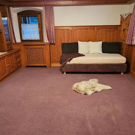 Hotel-garni Viktoria Pramstraller Майрхофен